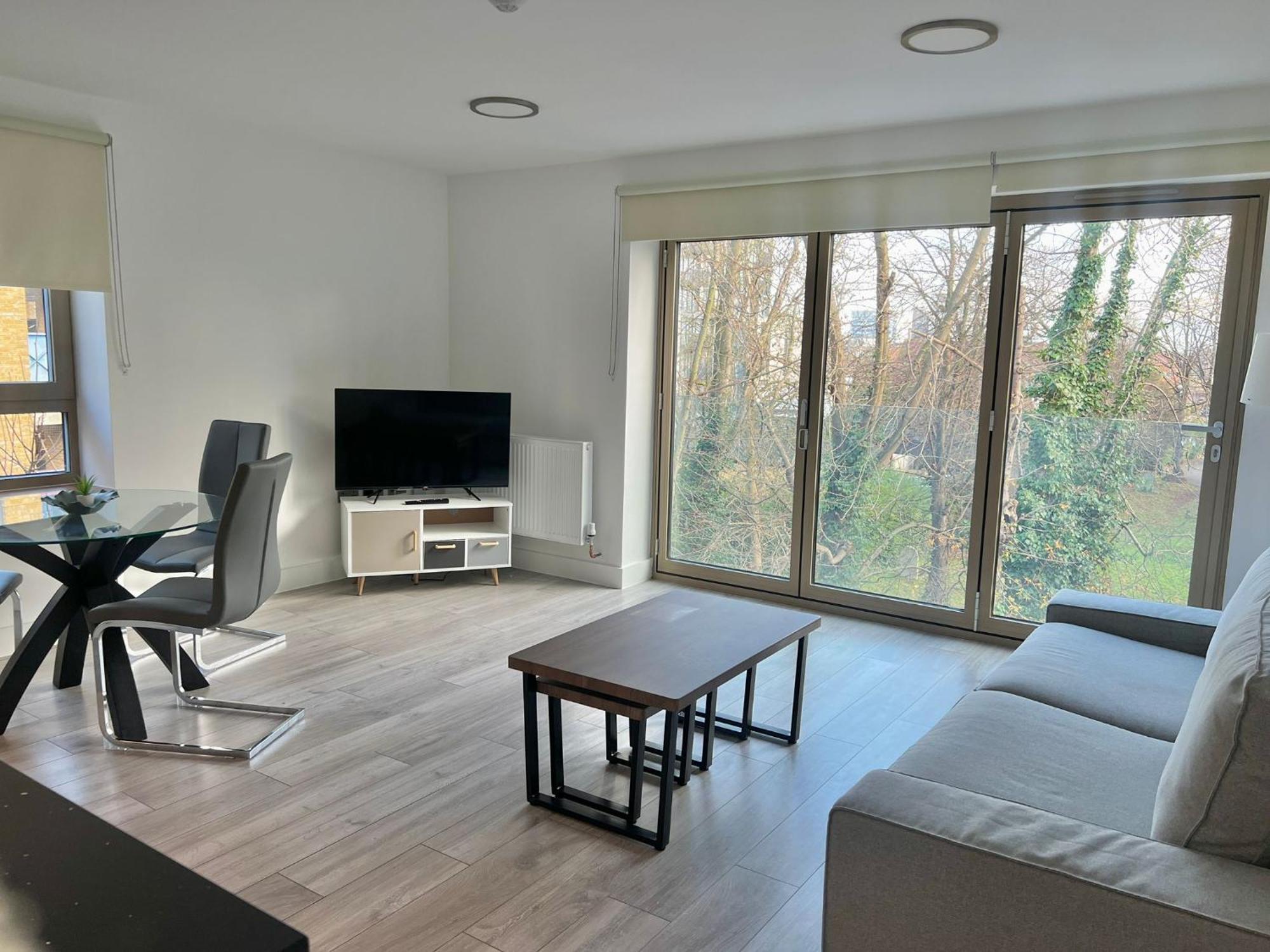Kensington House By Solitaire Suites Slough Exterior foto